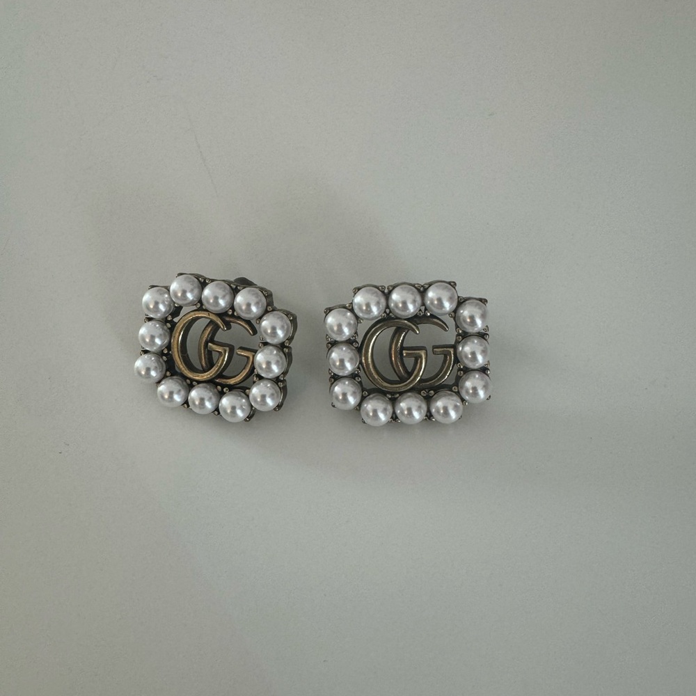 Gucci Pearl GG Earrings